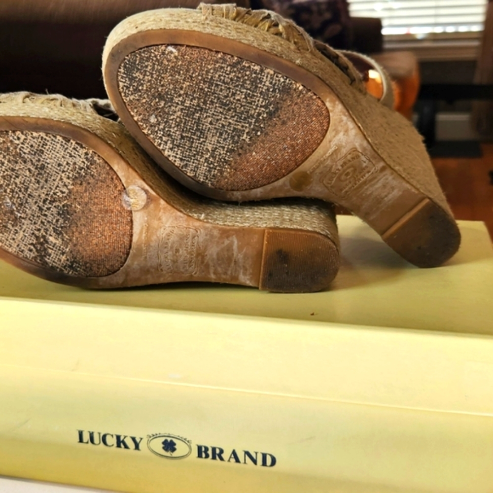 Lucky Brand Wedges - Picture 4 of 6